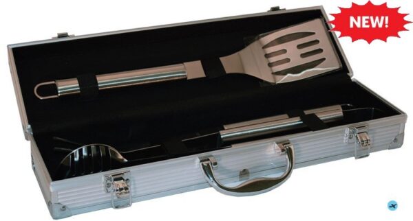 A silver case with two spatulas and an oven mitt.